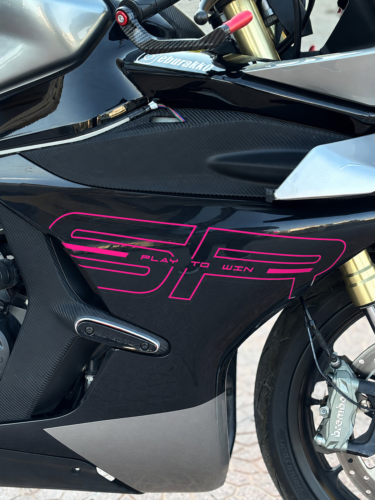 CFMOTO 450SR için Yan Grenajlar için SR Yazıları Sticker Etiket (Sağ ve Sol ) (2 Adet)