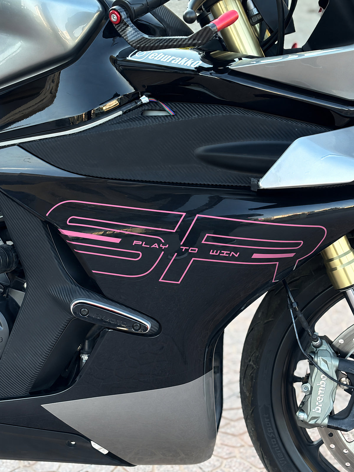 CFMOTO 450SR için Yan Grenajlar için SR Yazıları Sticker Etiket (Sağ ve Sol ) (2 Adet)